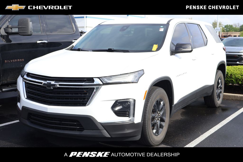2022 Chevrolet Traverse LS -
                Indianapolis, IN