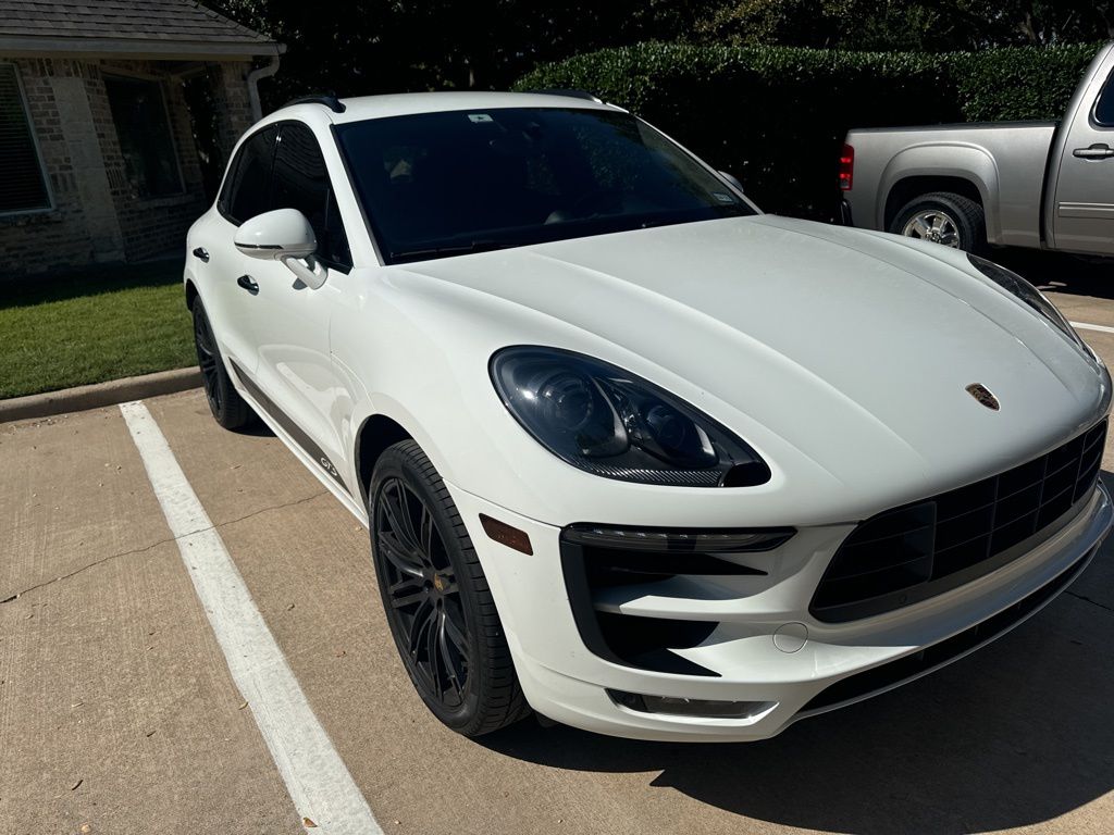 2017 Porsche Macan GTS 19