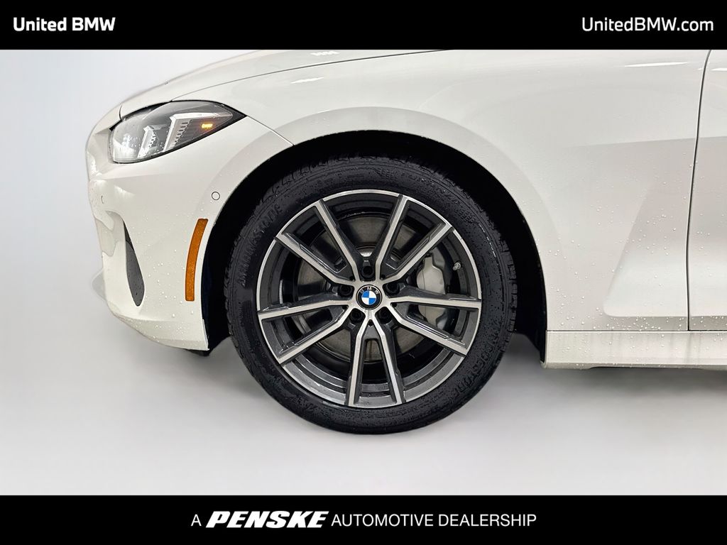 Thumbnail: 2026 BMW 4 Series - 2