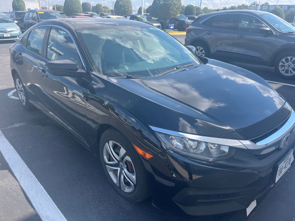 Thumbnail: 2017 Honda Civic - 3