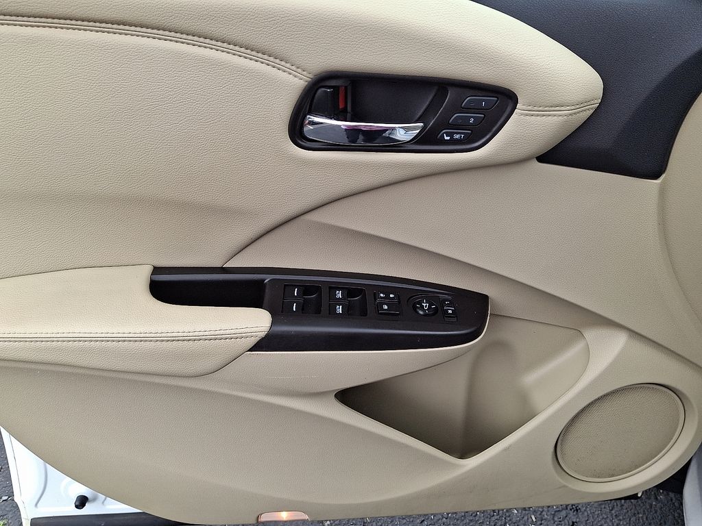2018 Acura RDX Base 13