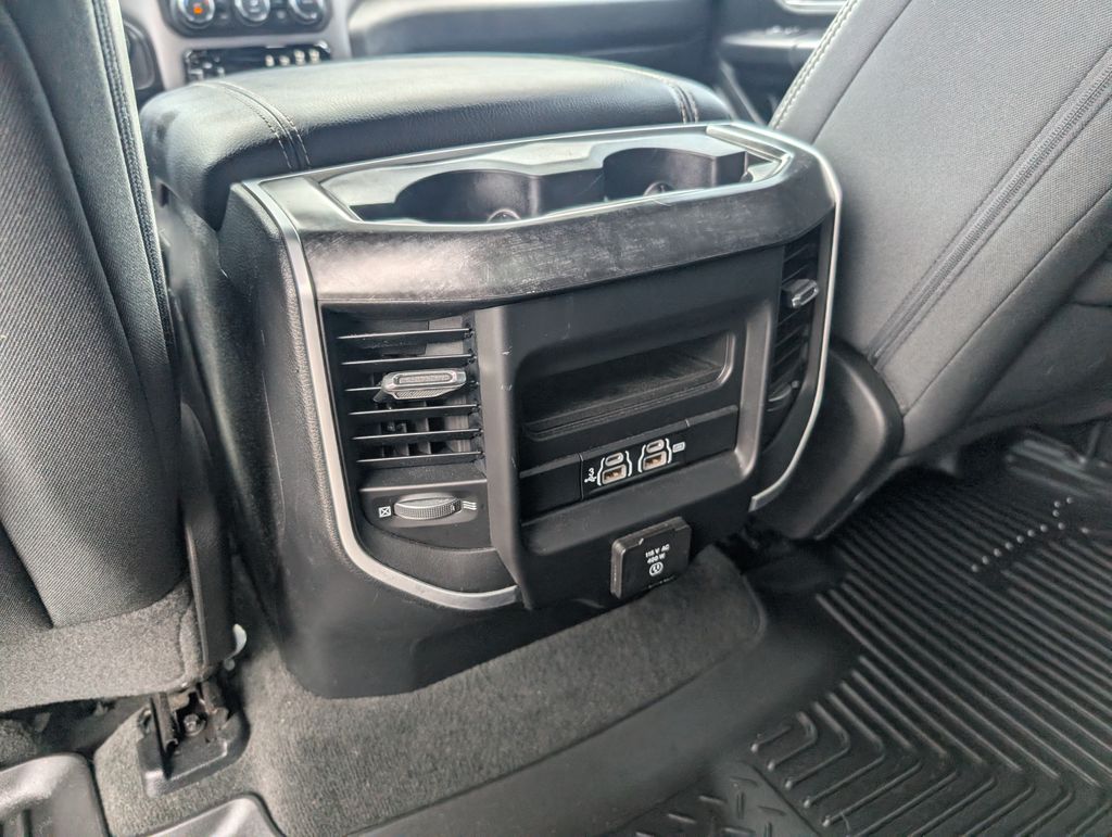 2020 RAM 1500 Big Horn Crew Cab 4WD
