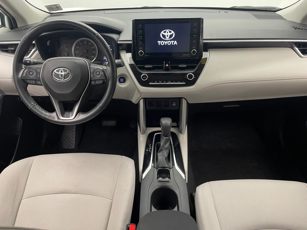 Thumbnail: 2022 Toyota Corolla Cross - 18