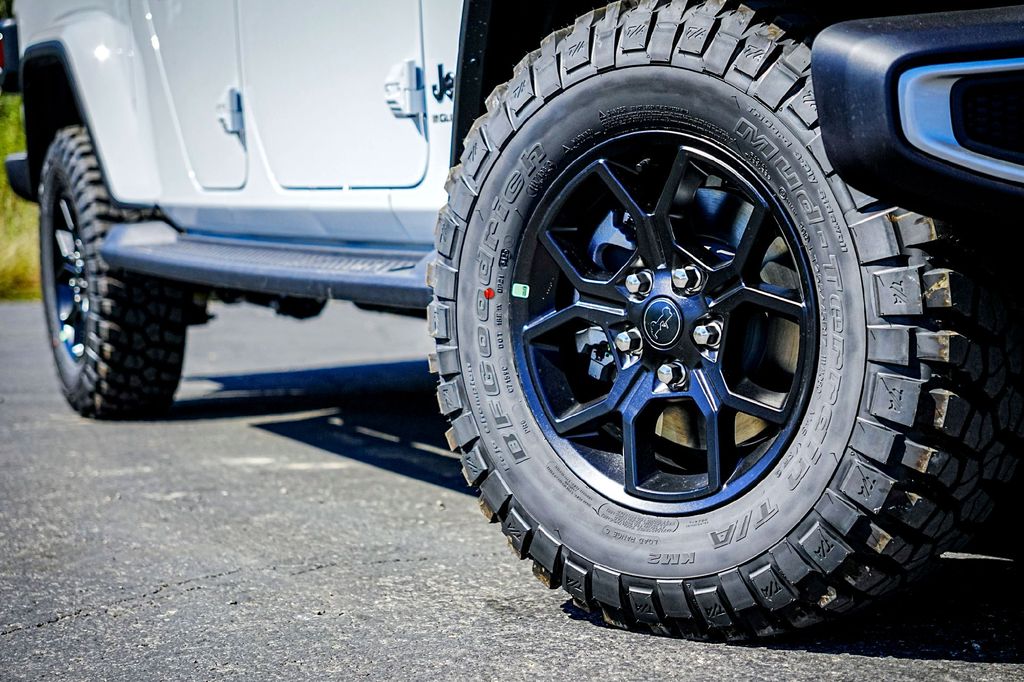 New Car 2025 Jeep Gladiator  For Sale Under $50,000 In Taylor, Texas