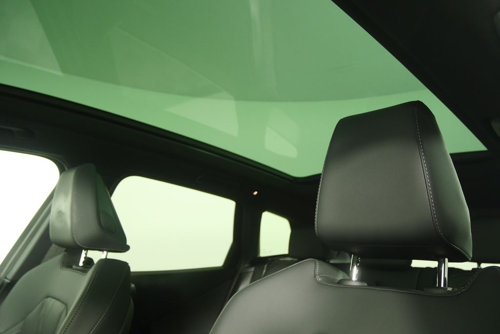 Thumbnail: 2025 BMW X3 - 12