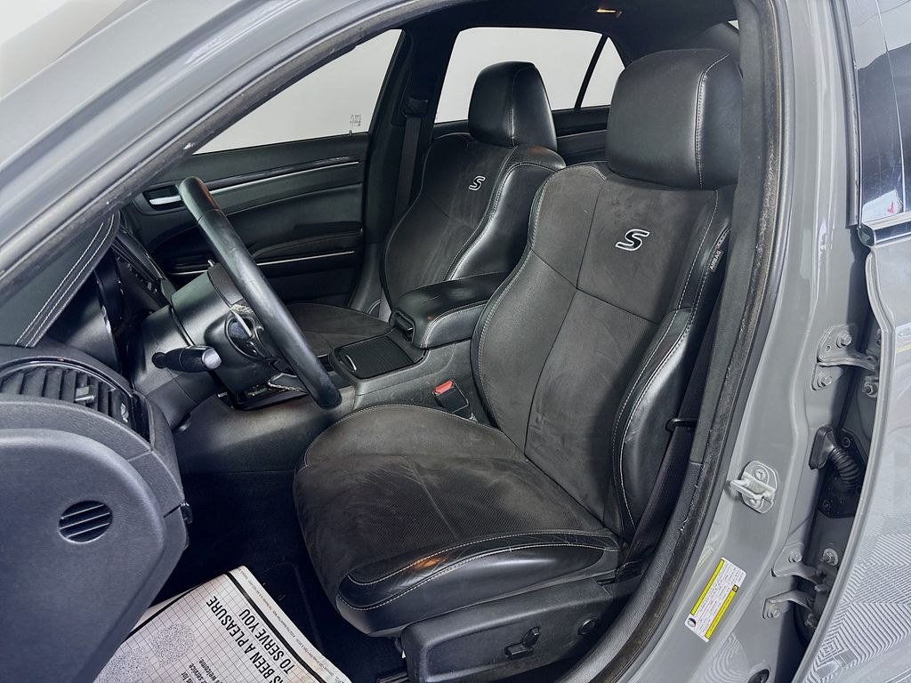 Used 2019 Chrysler 300 S For Sale in OLIVE BRANCH, MS