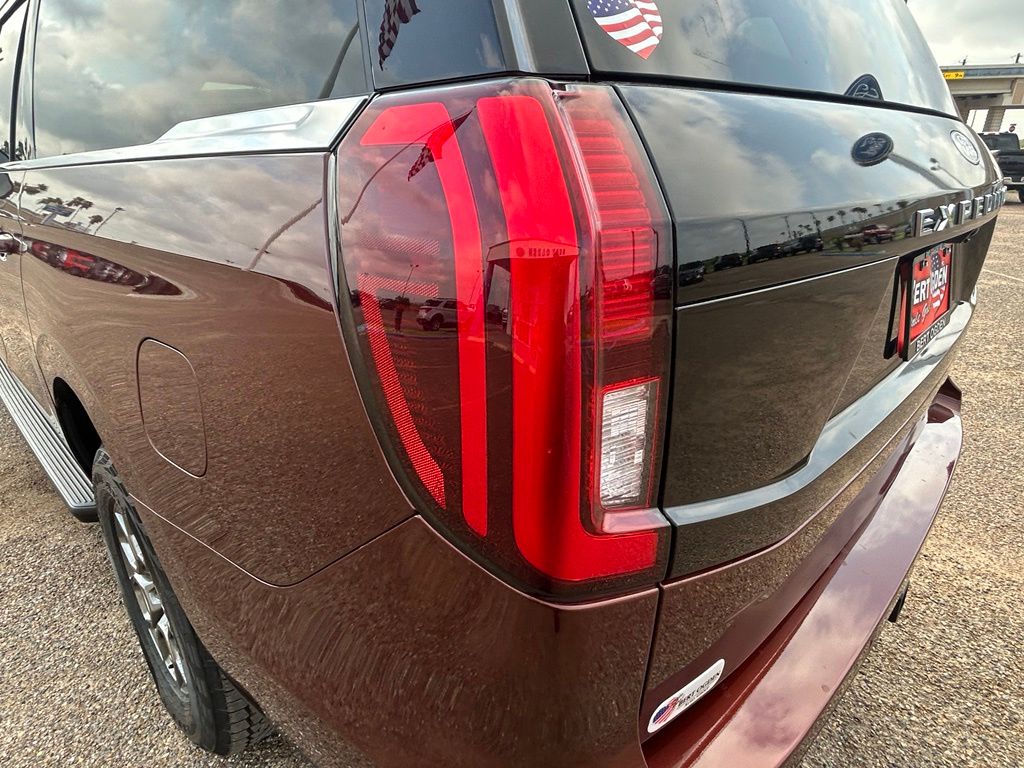 New 2027 Brown Ford Active image 8