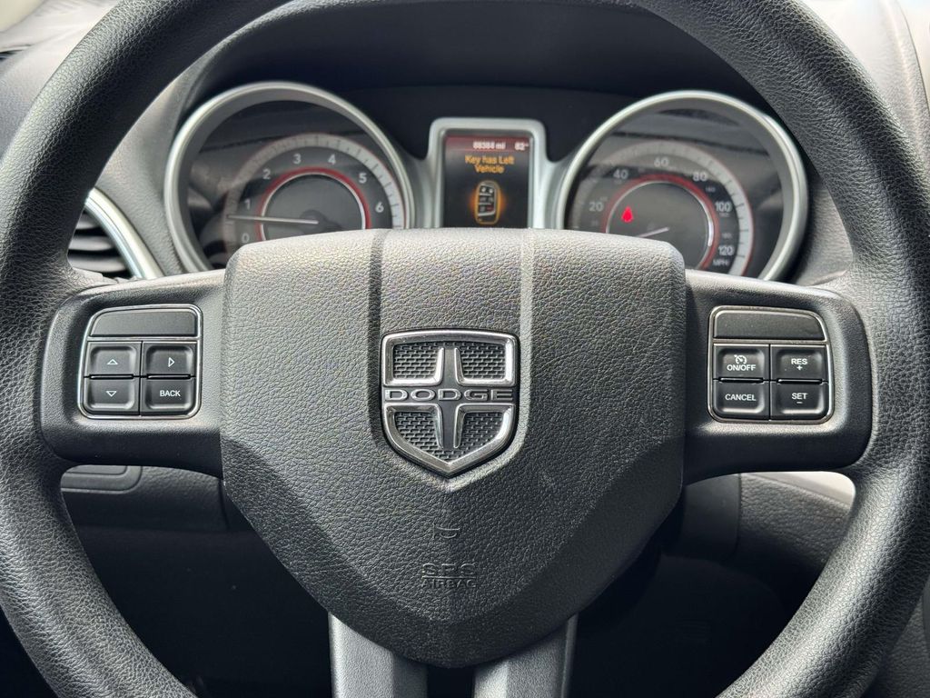 Used 2014 Black Dodge SXT image 17
