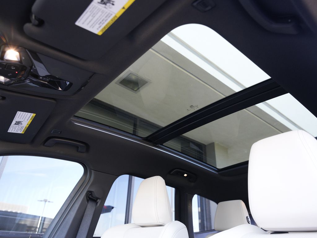 Thumbnail: 2023 BMW X1 - 16