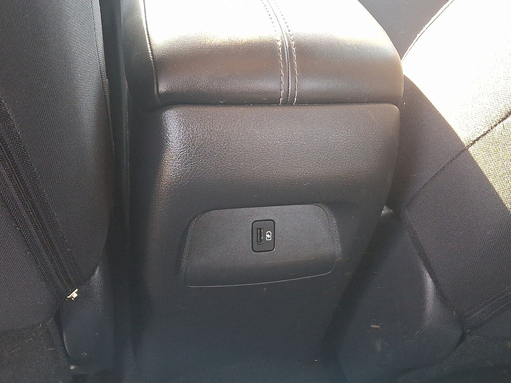 Thumbnail: 2023 Nissan Sentra - 11