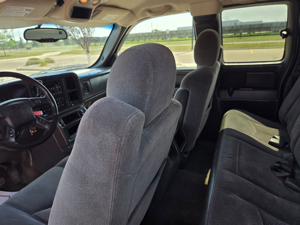 2005 Chevrolet Silverado 1500 LS