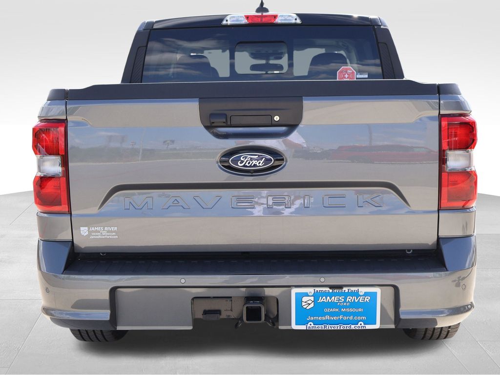 View vehicle photo 4