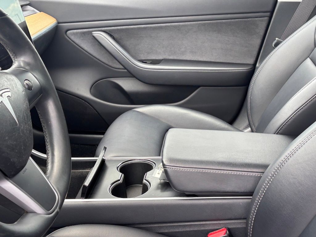 Used Car 2018 Tesla Model 3  Mid Range For Sale Under $25,000 In Austin, Texas