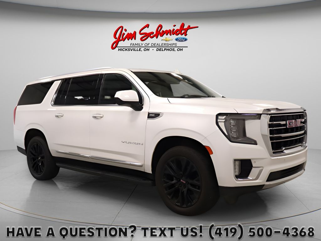 White Frost Tricoat 2023 GMC Yukon XL SUV / Crossover Four-Wheel Drive