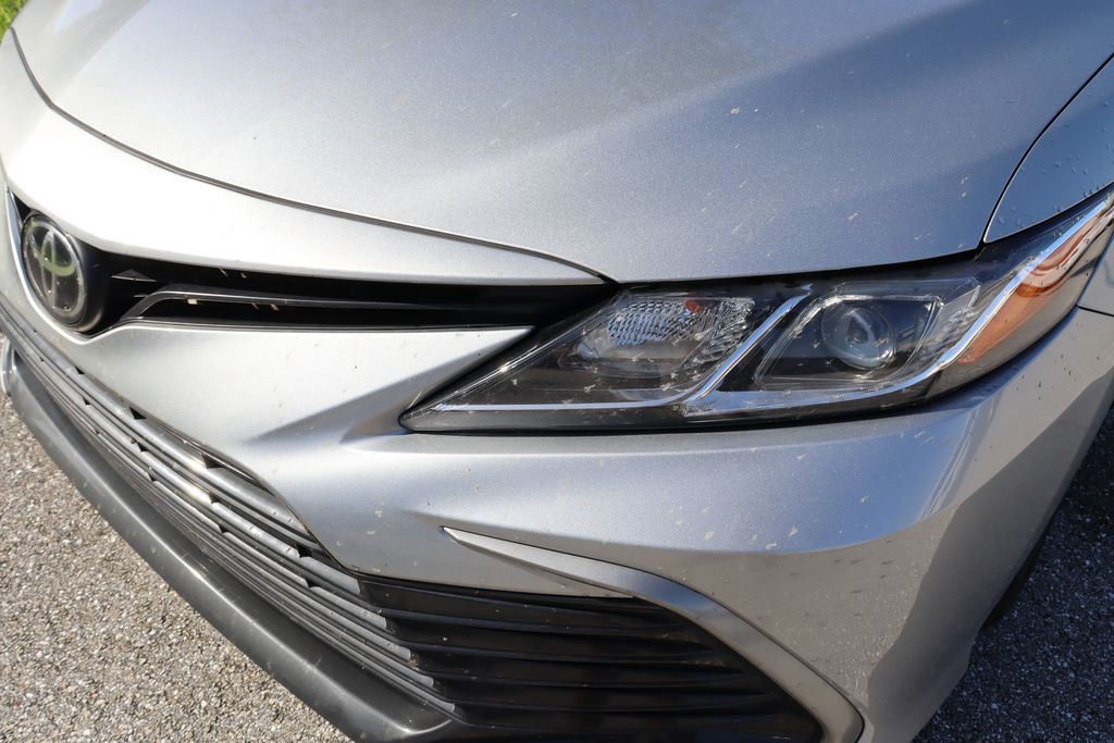 Thumbnail: 2021 Toyota Camry - 3