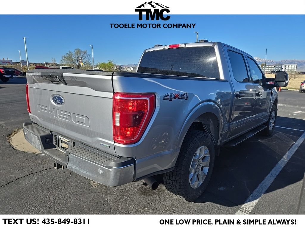 Used 2023 Silver Ford XLT image 2