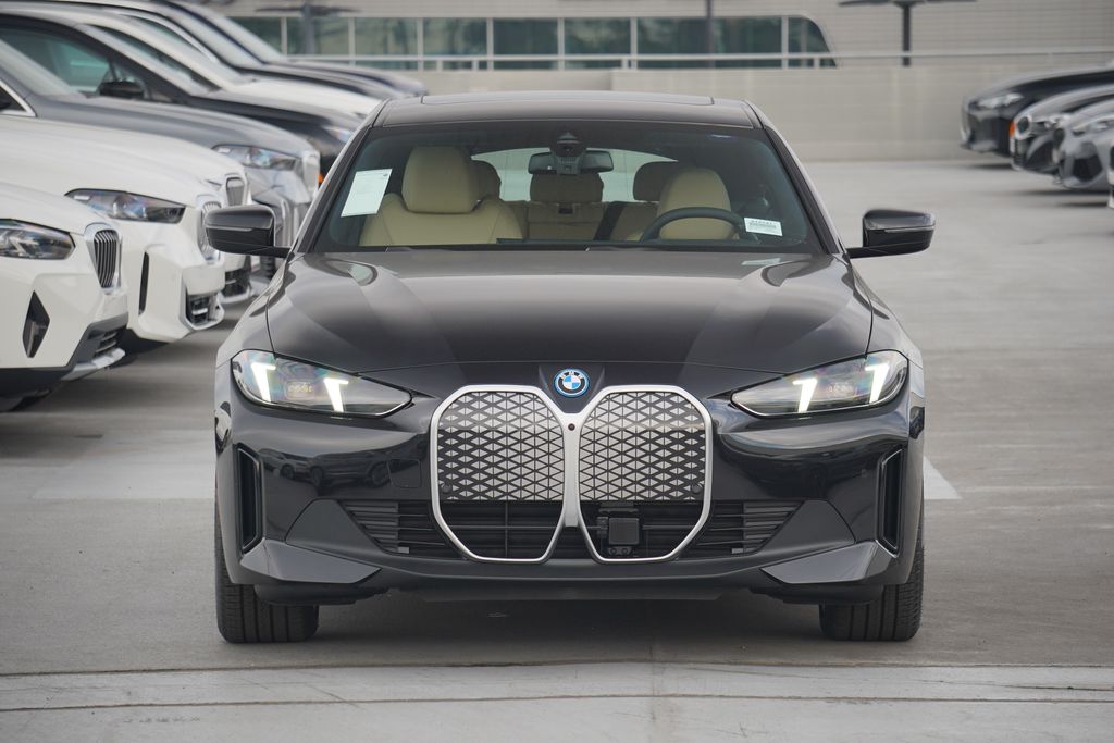 2025 BMW i4 eDrive40 2