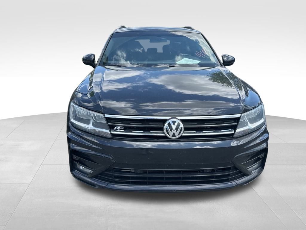 2019 Deep Black Pearl Volkswagen Tiguan 2.0T SEL R-Line FWD SUV