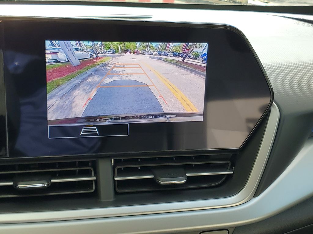 used 2024 Chevrolet Trax car, priced at $17,698