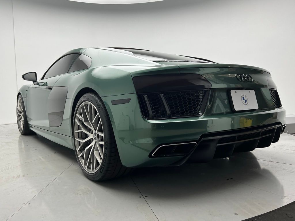 Thumbnail: 2017 Audi R8 - 6