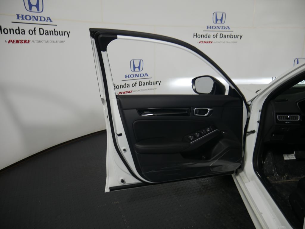 2025 Honda Civic Sport Touring 13