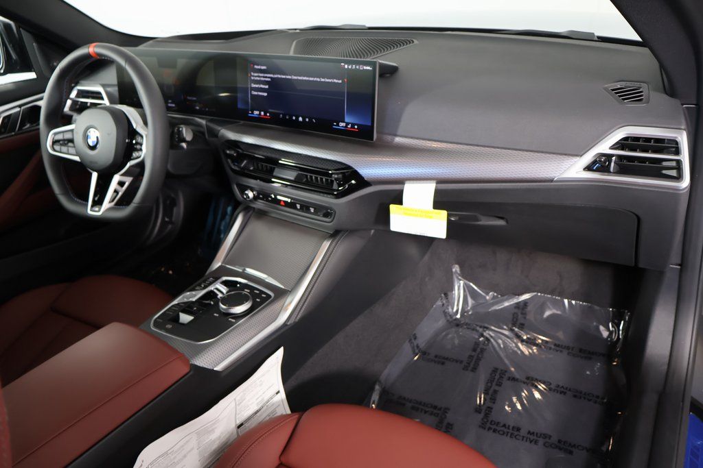 Thumbnail: 2026 BMW 4 Series - 4