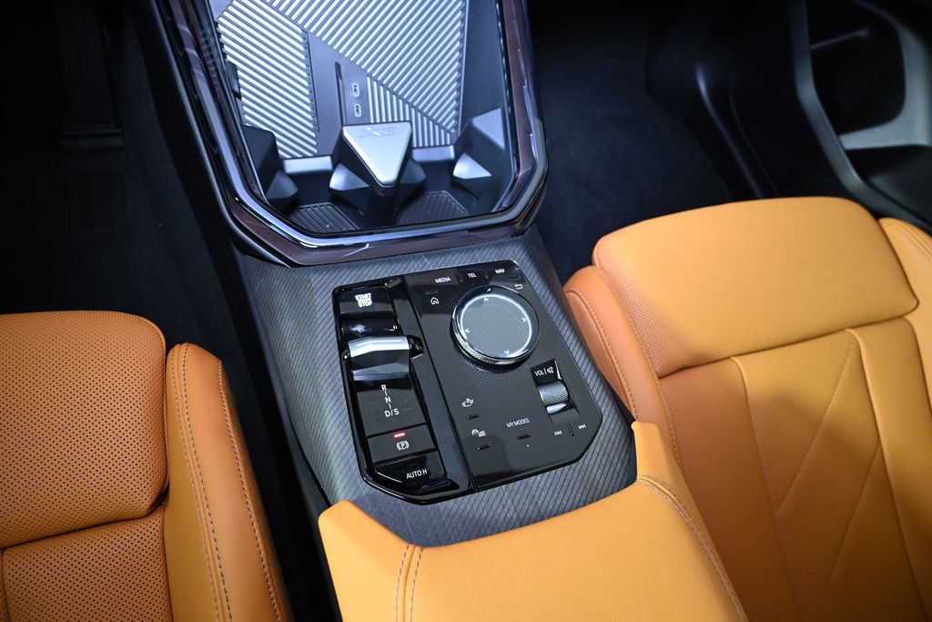Thumbnail: 2026 BMW X3 - 19