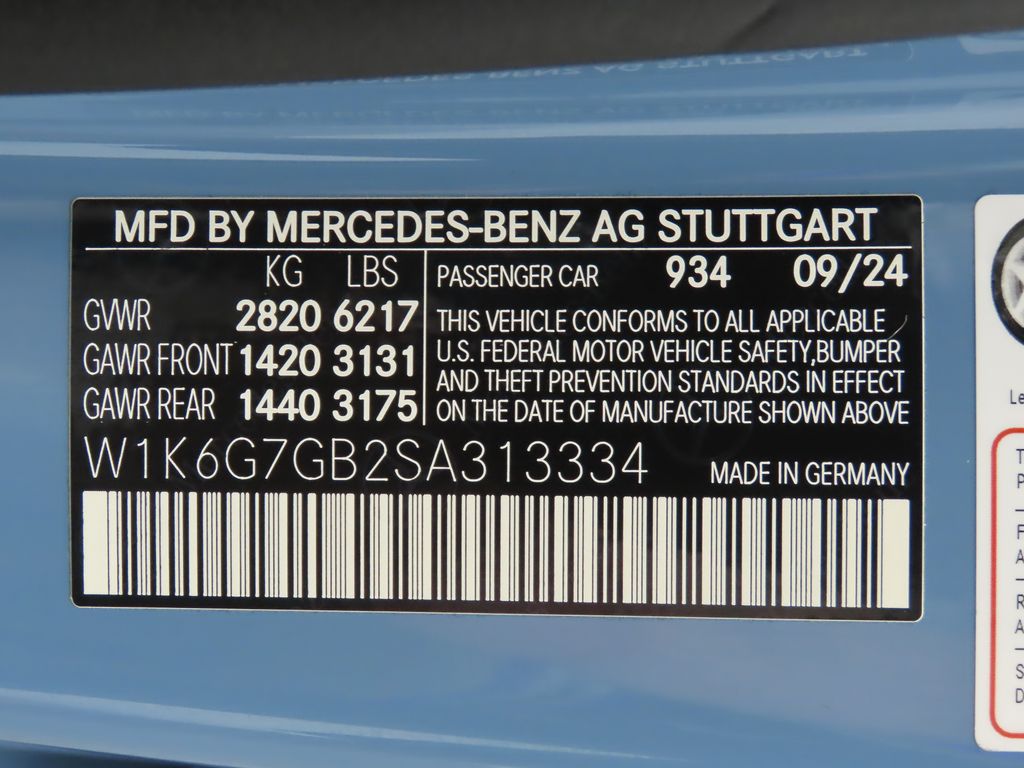 2025 Mercedes-Benz S-Class S 580 32