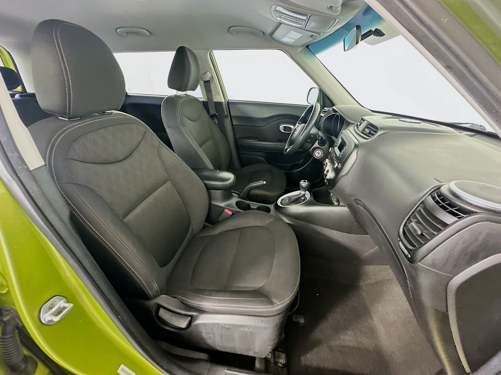 2015 Kia Soul Base 25