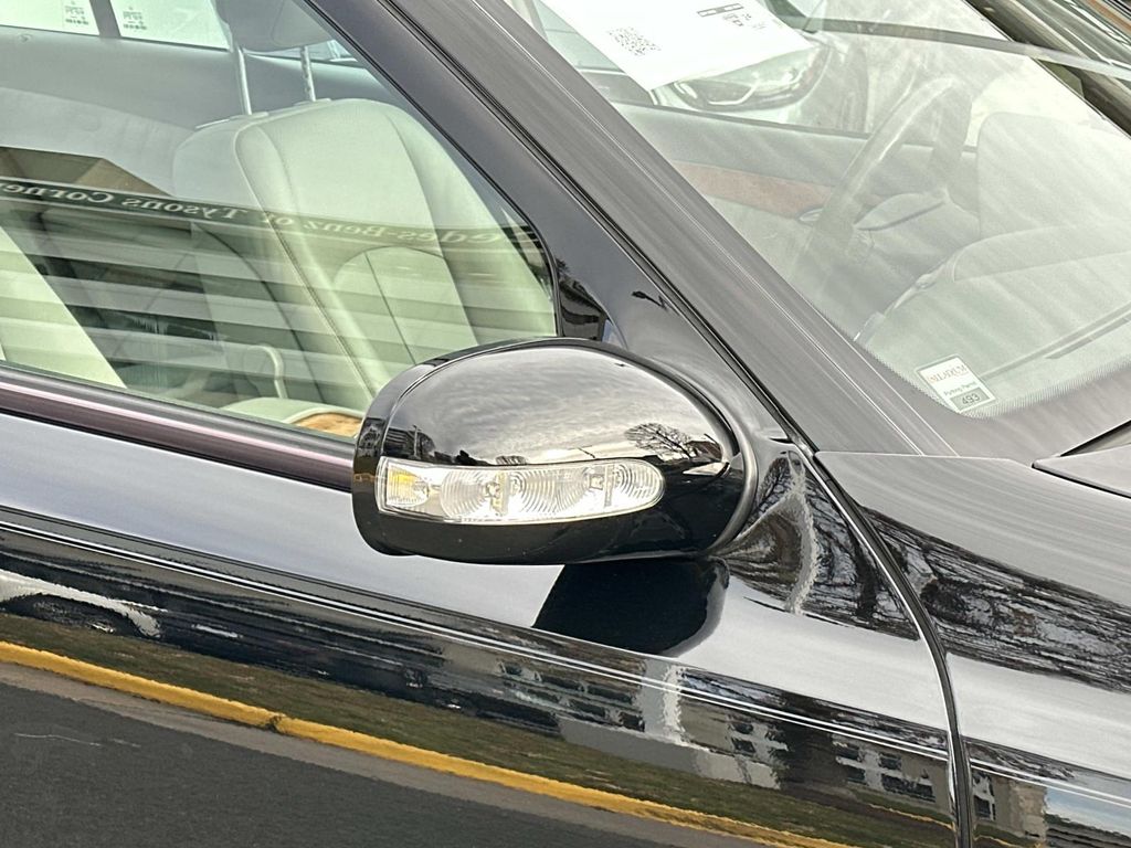 Thumbnail: 2006 Mercedes-Benz E-Class - 19