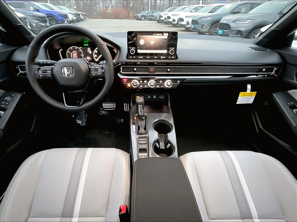 2025 Honda Civic Hybrid — photo 12