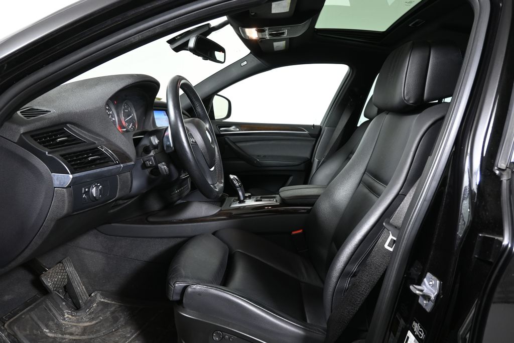 Thumbnail: 2014 BMW X6 - 3