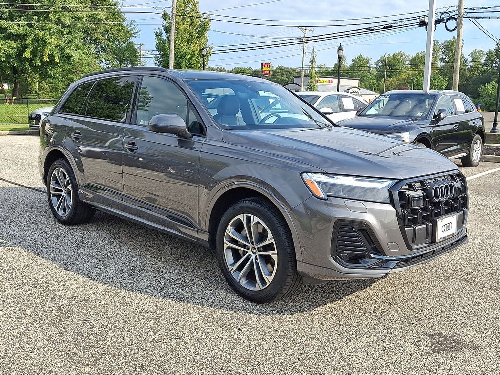 Thumbnail: 2026 Audi Q7 - 3
