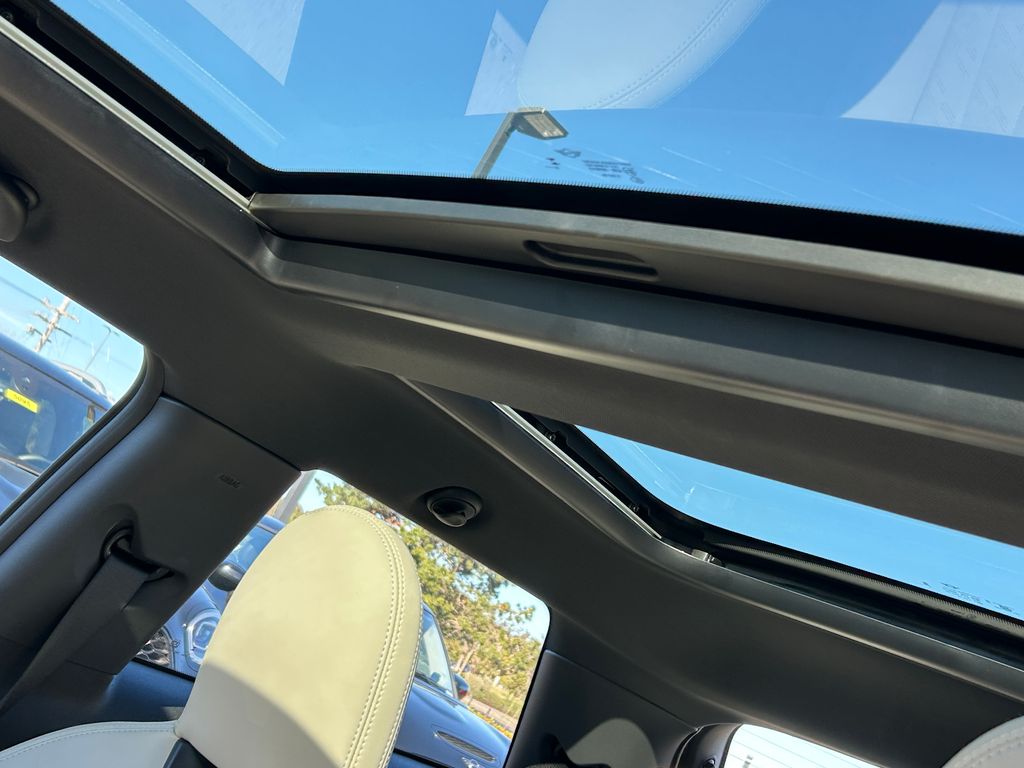 Thumbnail: 2025 MINI Cooper - 16