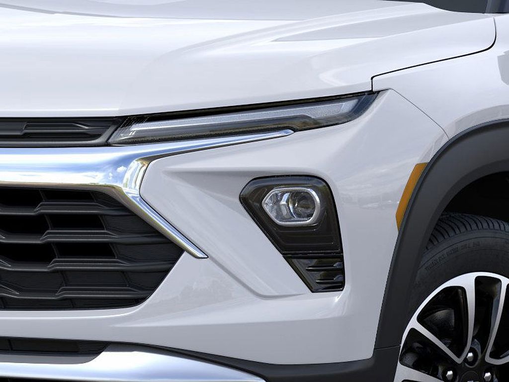 2026 Chevrolet TrailBlazer LT White at Klick Lewis Buick Chevrolet