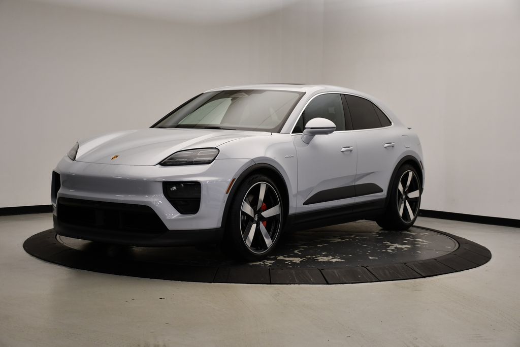 Thumbnail: 2025 Porsche Macan - 1