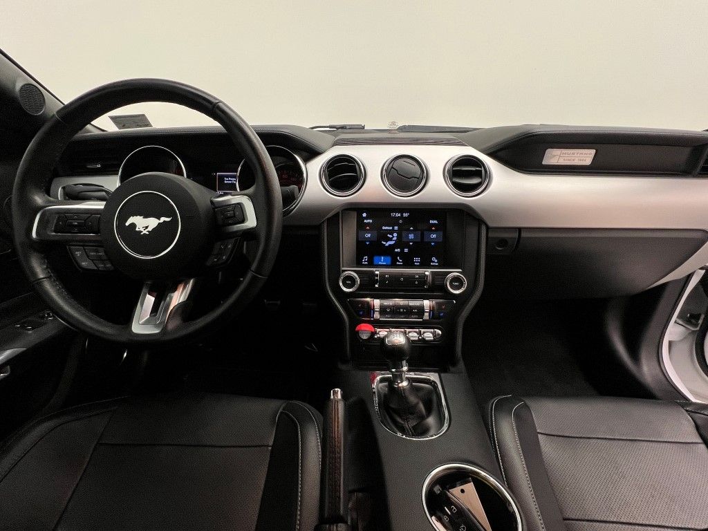 Thumbnail: 2016 Ford Mustang - 15