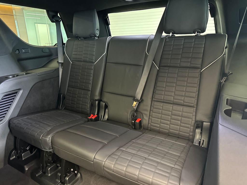 Used Car 2025 Cadillac Escalade  V-series For Sale Under $200,000 In Austin, Texas