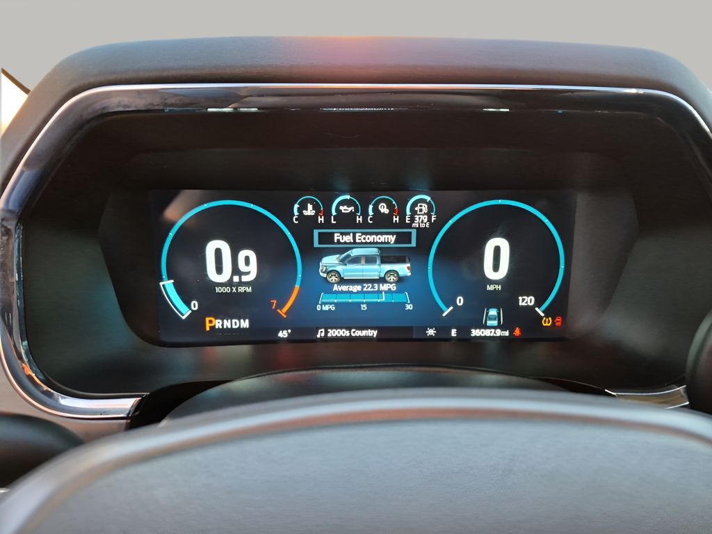 Used 2022 White Ford Lariat image 38