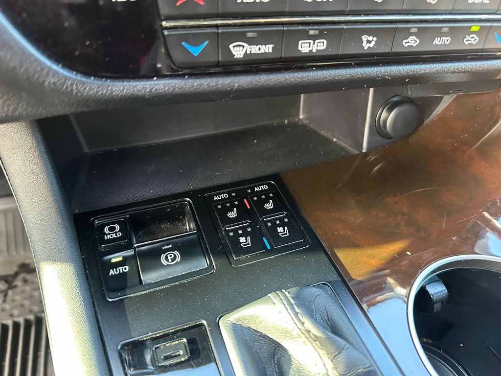 Thumbnail: 2019 Lexus RX - 25