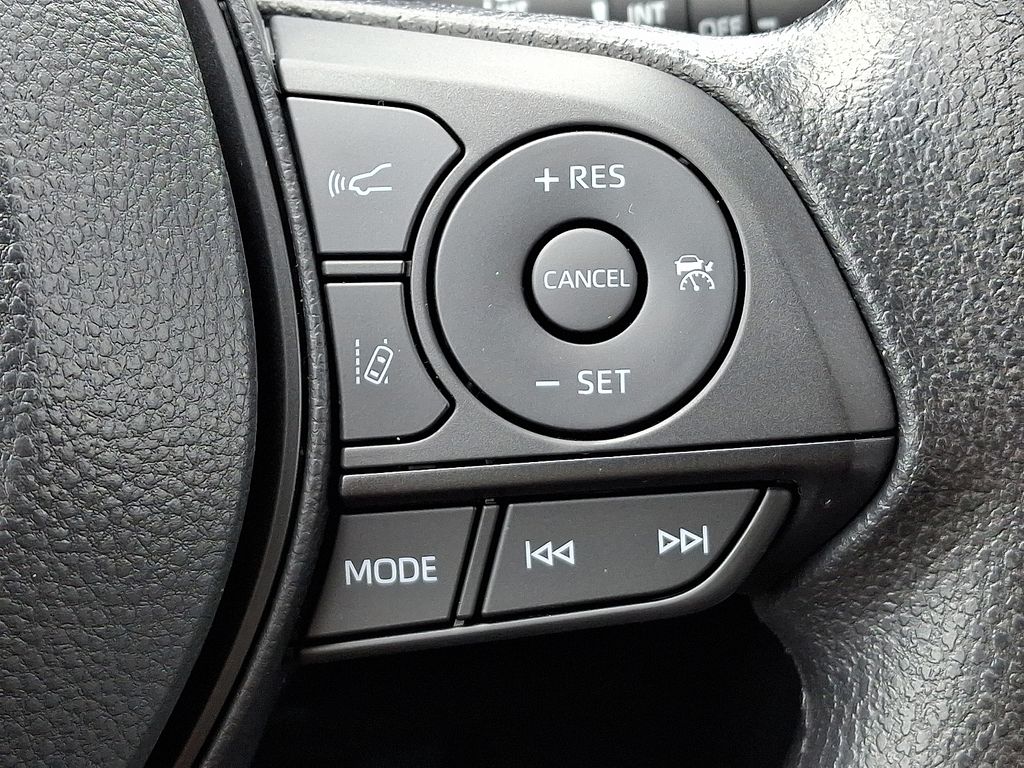 Thumbnail: 2025 Toyota RAV4 - 23