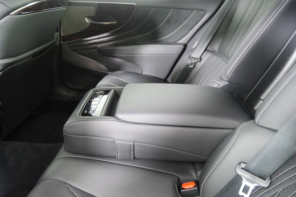 2019 Lexus LS 500 17