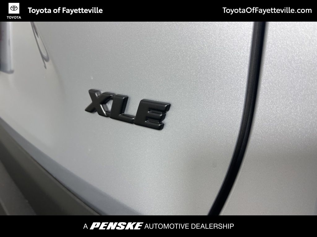 Thumbnail: 2025 Toyota RAV4 - 18