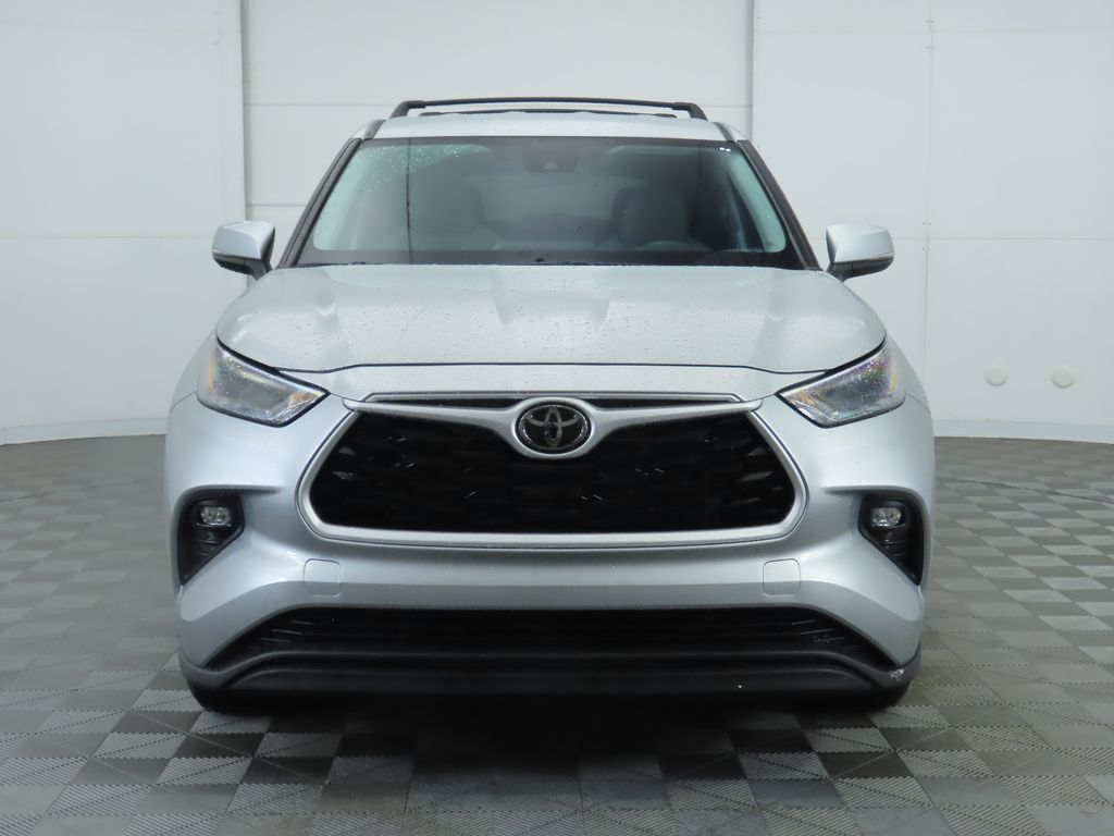 2023 Toyota Highlander LE 3