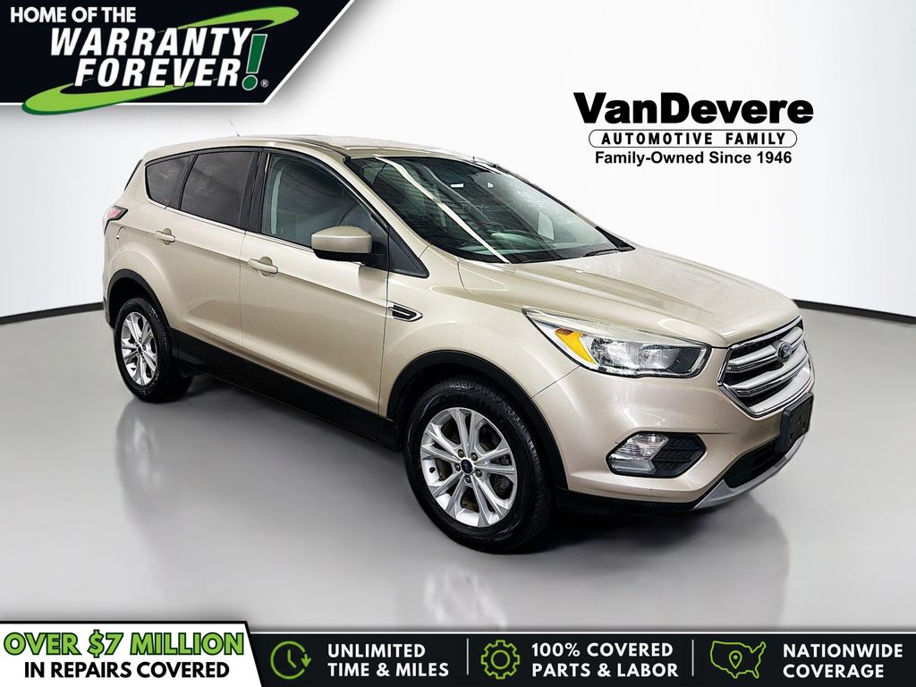 White Gold Metallic 2017 Ford Escape SUV / Crossover Front-Wheel Drive 6-Speed Automatic
