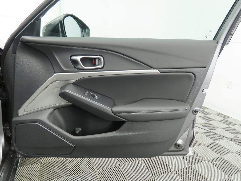 Thumbnail: 2025 Acura Integra - 27