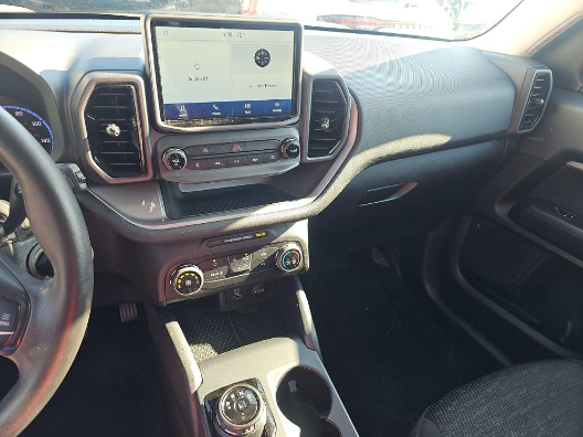 View vehicle photo 3