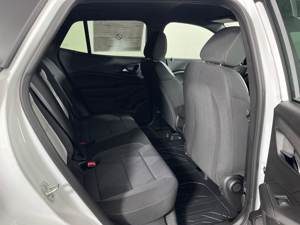 Thumbnail: 2026 Chevrolet Trax - 11