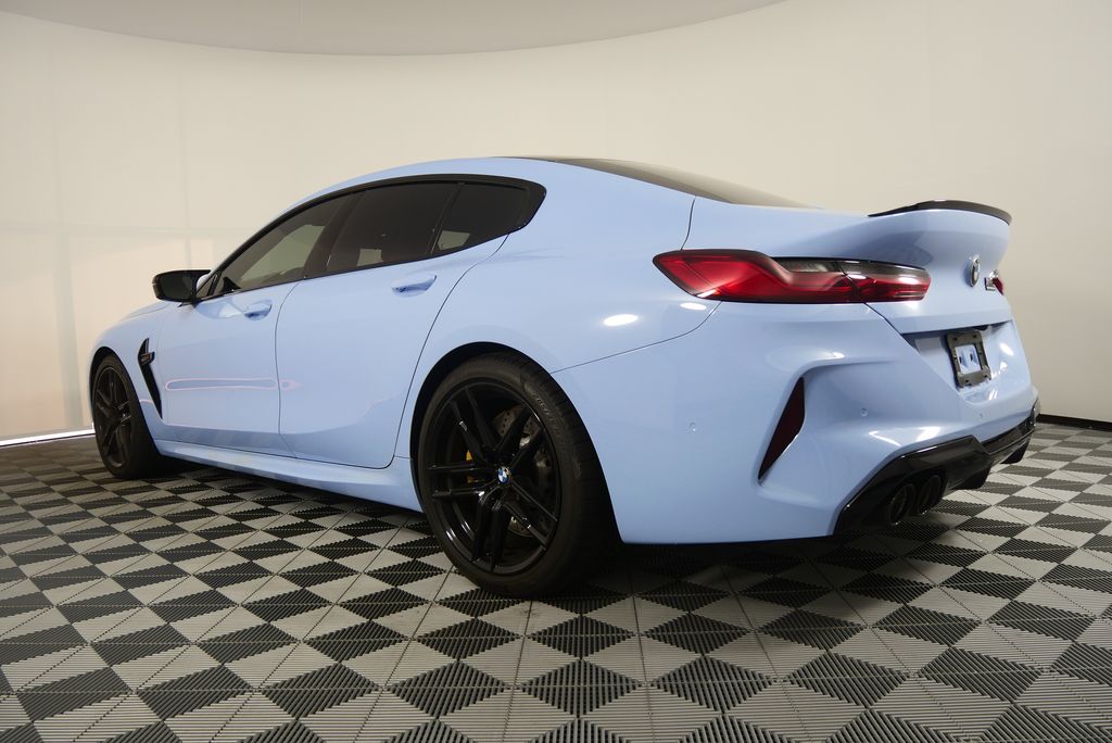 2022 BMW M8 Competition 5