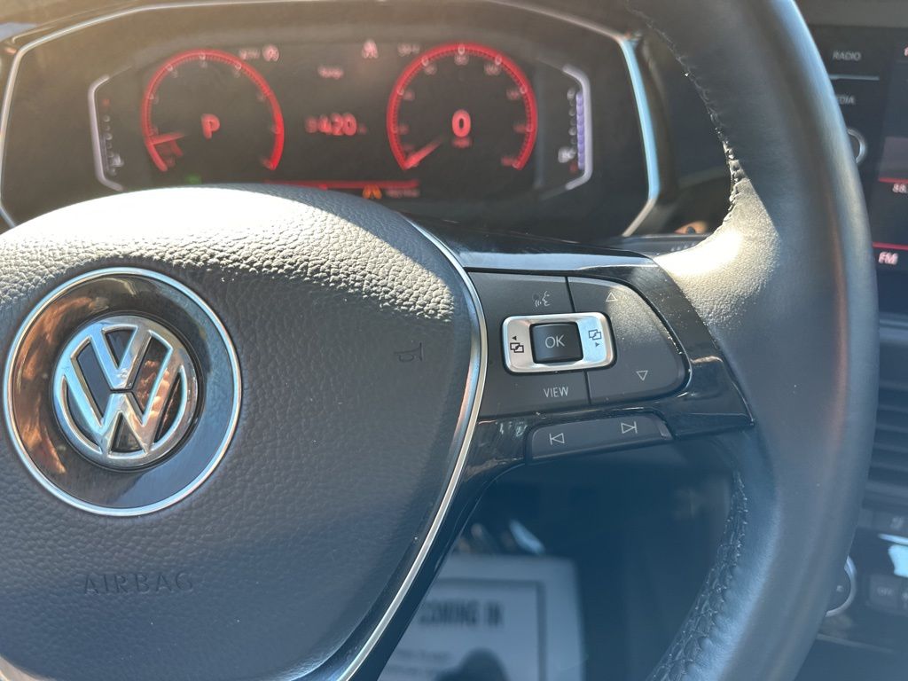 2019 Volkswagen Jetta SEL Premium 37